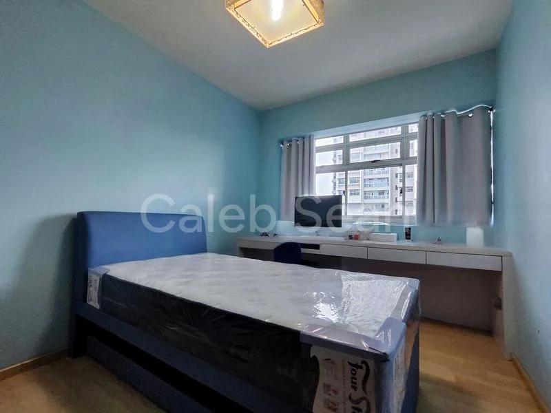 4 Room (4A) HDB for Rent in  49 Strathmore Avenue - Image 1